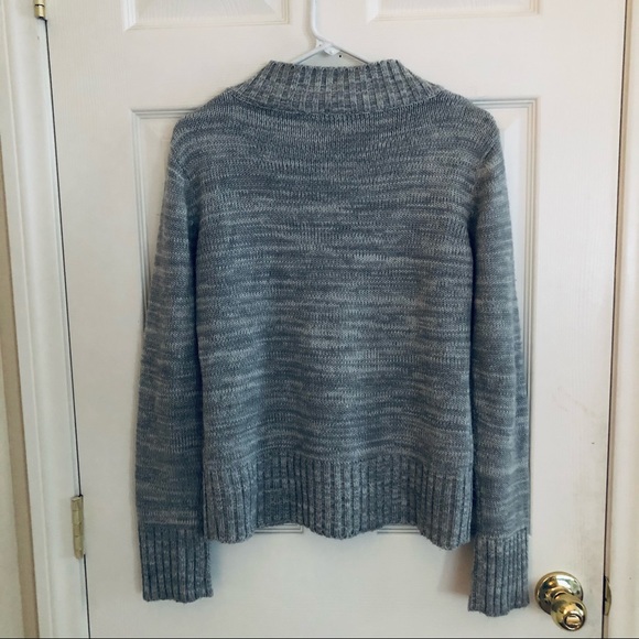 Comfy V-Neck Grey Sweater - Picture 5 of 5